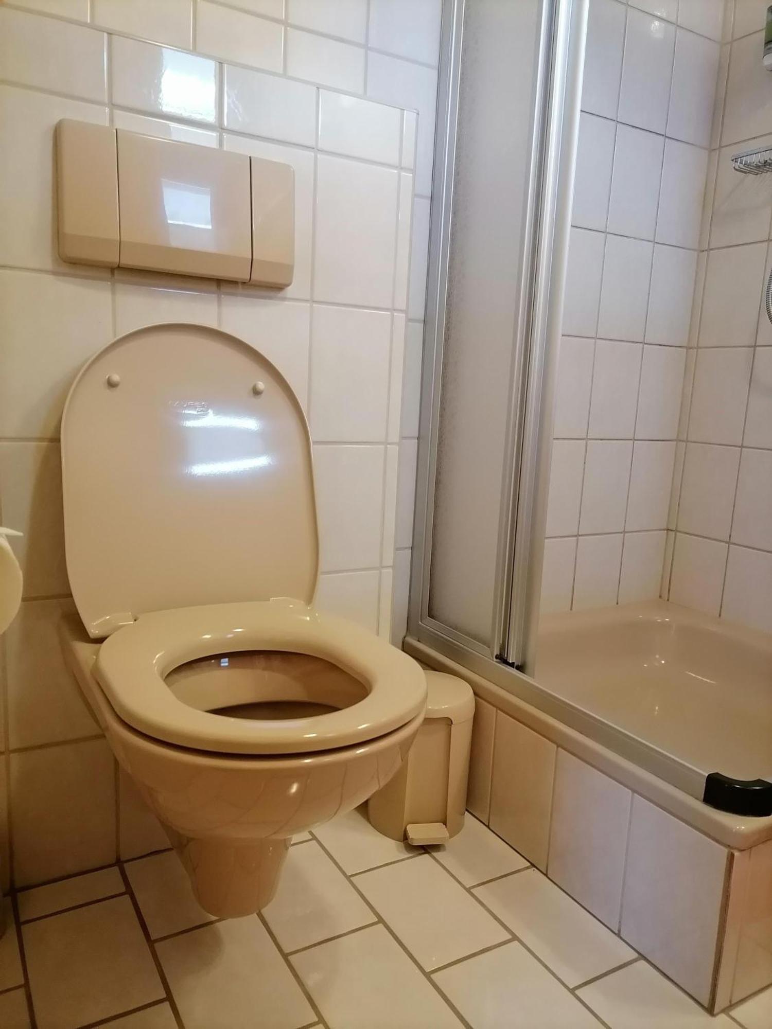 Birkenheim Widmann Hotel Langenfeld Room photo